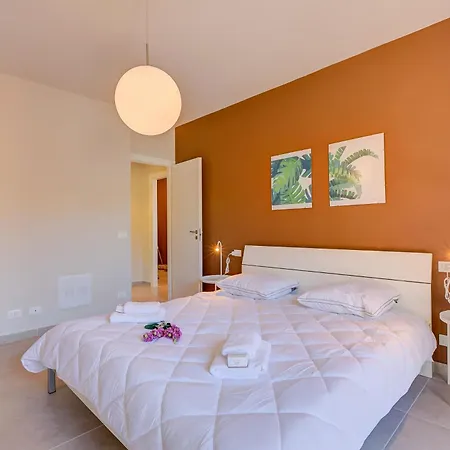 Appartement The Golden View - Happy Belgirate