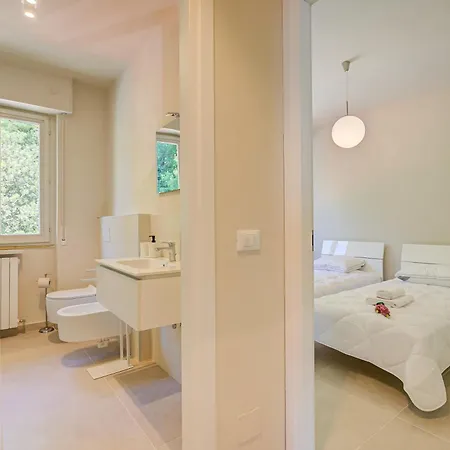 The Golden View - Happy * Belgirate