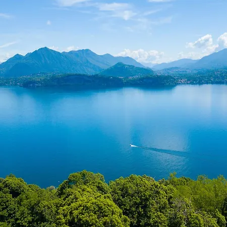 The Golden View - Happy Belgirate