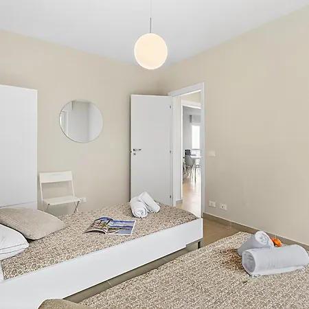 Lejlighed The Golden View: 2-bed W/ Ac - Happy