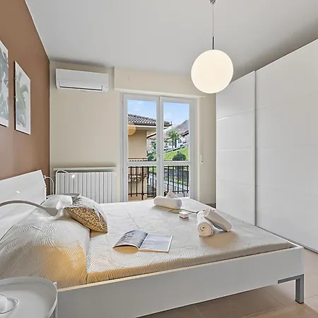 Lejlighed The Golden View: 2-bed W/ Ac - Happy Belgirate