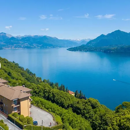 The Golden View: 2-bed W/ Ac - Happy Lejlighed *