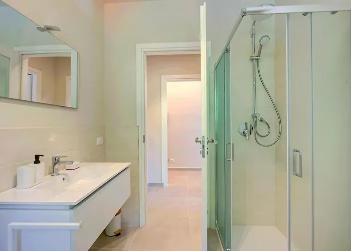 The Golden View - Happy * Belgirate